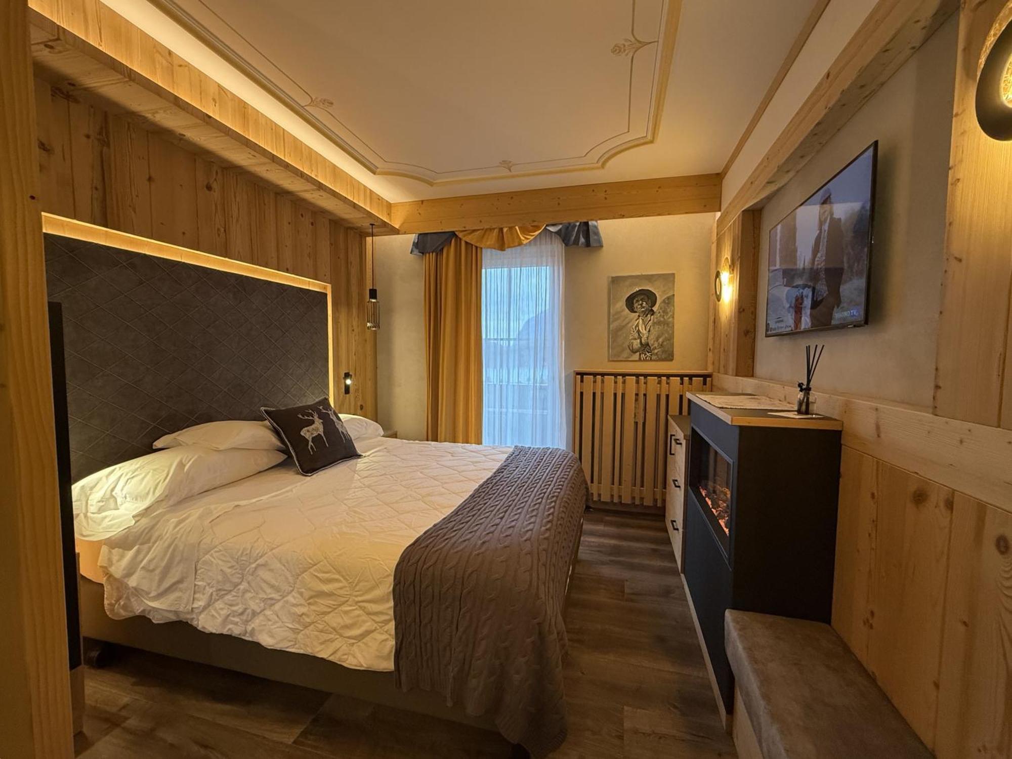 Alexander Hotel Alpine Wellness Dolomites Molveno Exterior photo